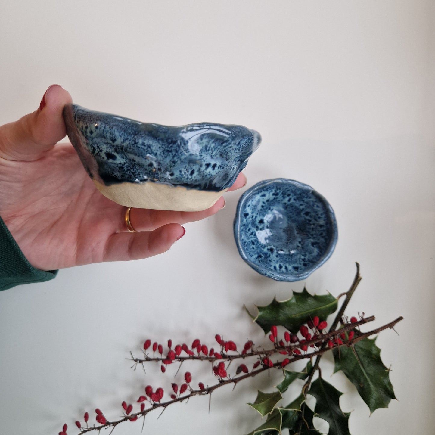 Pinching Bawls in Specled Blue Glaze