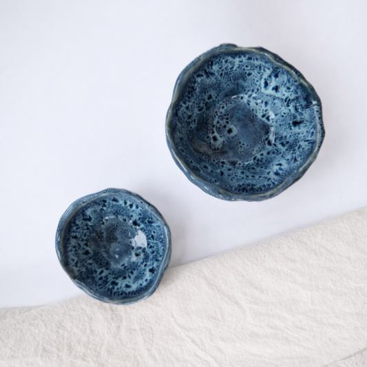 Pinching Bawls in Specled Blue Glaze