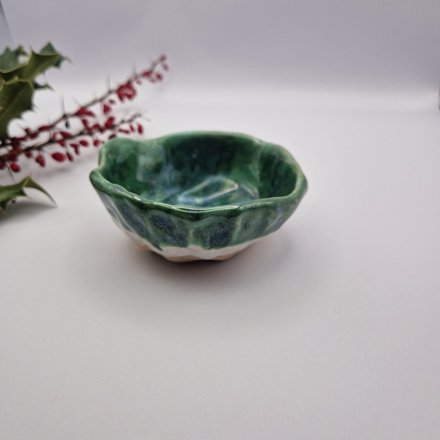 Pinching Bawl in Green and White Glaze